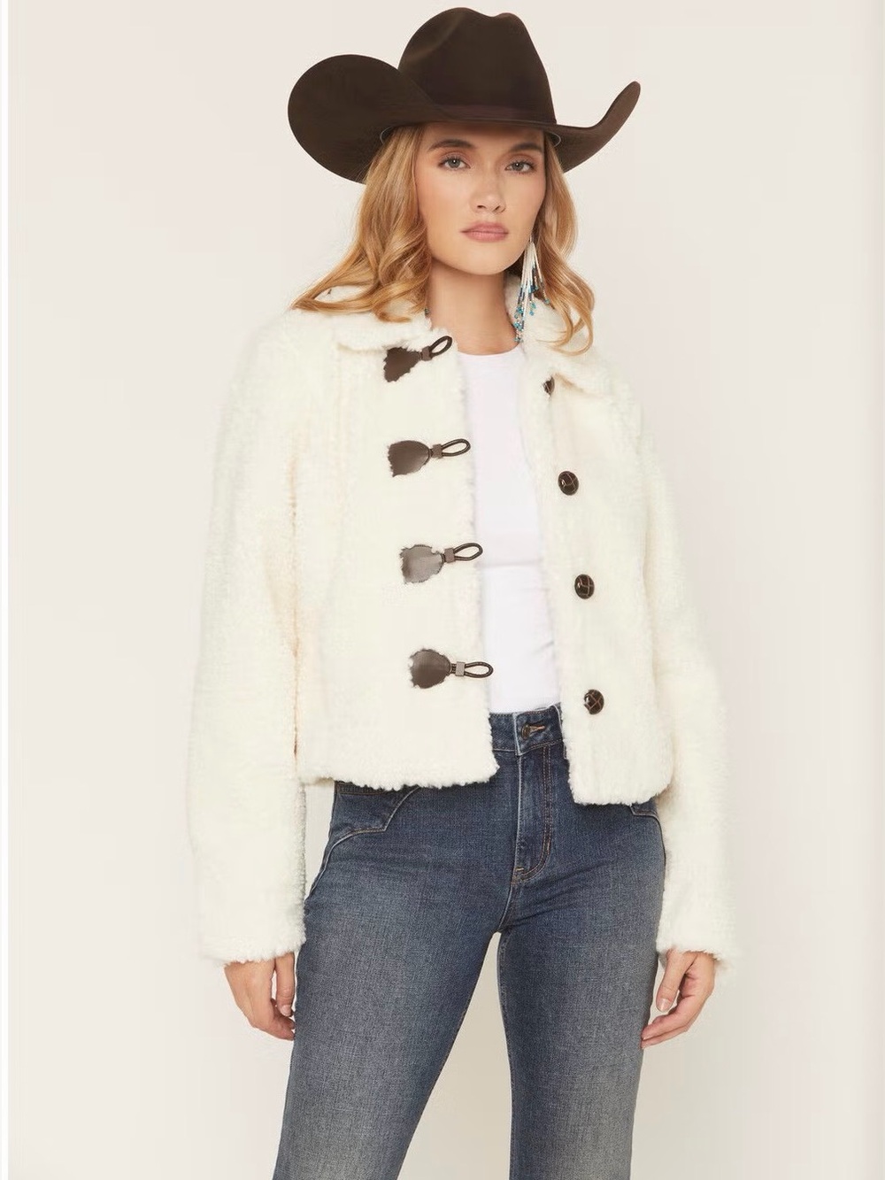 Shyanne Women’s Toggle Front Sherpa Jacket